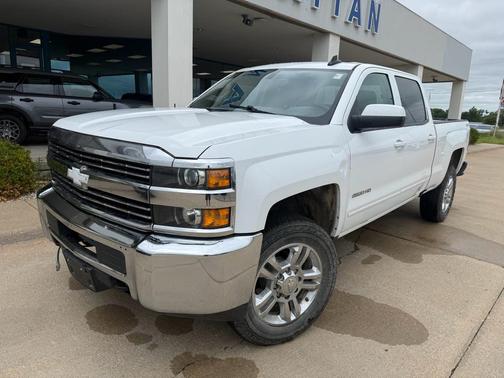 Summit White 2016 Chevrolet Silverado 2500 LT