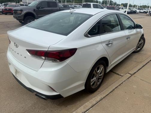 Quartz White Pearl 2019 Hyundai SONATA SEL