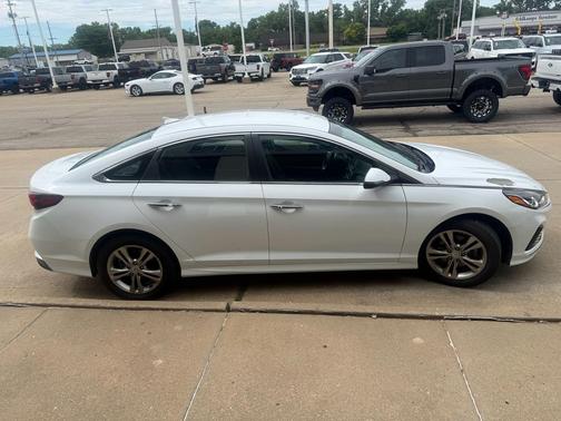 Quartz White Pearl 2019 Hyundai SONATA SEL
