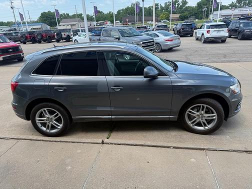 Monsoon Gray Metallic 2014 Audi Q5 2.0T Premium Plus