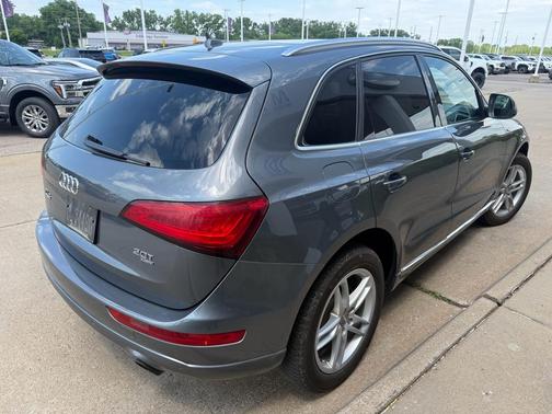 Monsoon Gray Metallic 2014 Audi Q5 2.0T Premium Plus