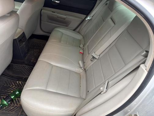 2006 Dodge Charger Base