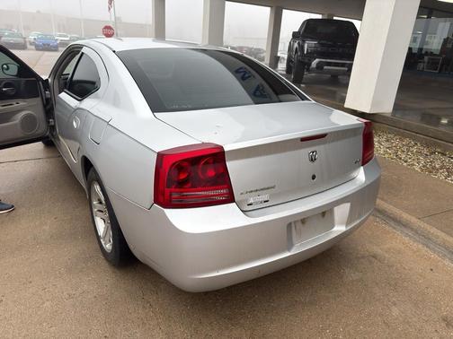 2006 Dodge Charger Base