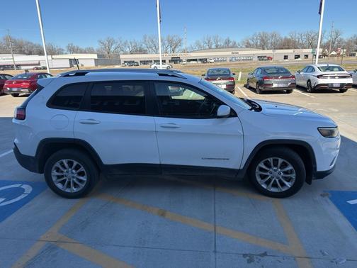 2021 Jeep Cherokee Latitude
