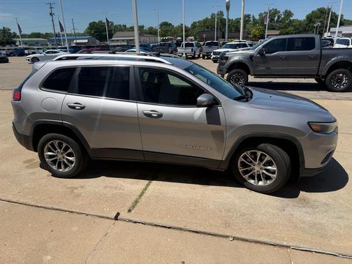 Billet Silver Metallic Clearcoat 2019 Jeep Cherokee Latitude Plus
