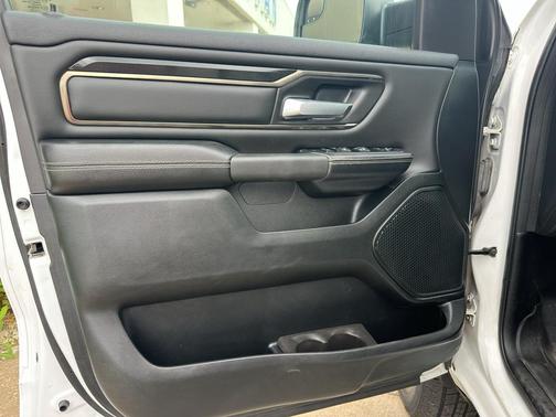 Bright White 2021 RAM 1500 Sport