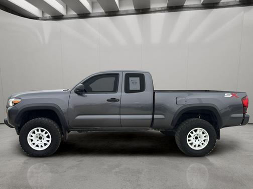 2020 Toyota Tacoma SR5