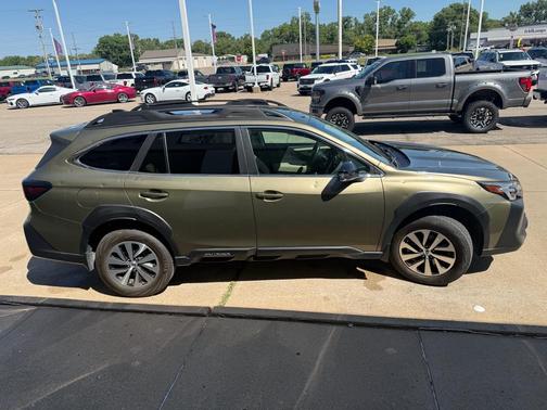 Autumn Green Metallic 2024 Subaru Outback Premium