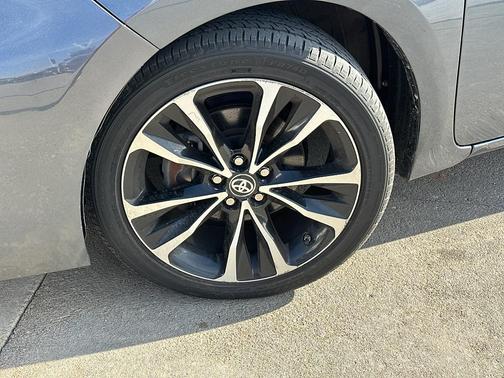 2018 Toyota Corolla SE