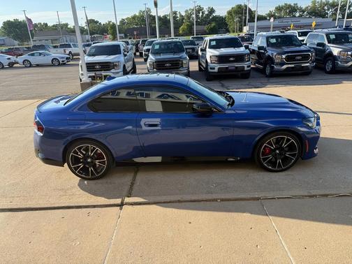 Portimao Blue Metallic 2024 BMW M240 i xDrive