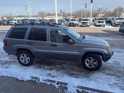 2001 Jeep Grand Cherokee Laredo