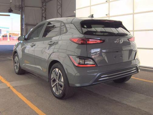 2023 Hyundai KONA EV SE