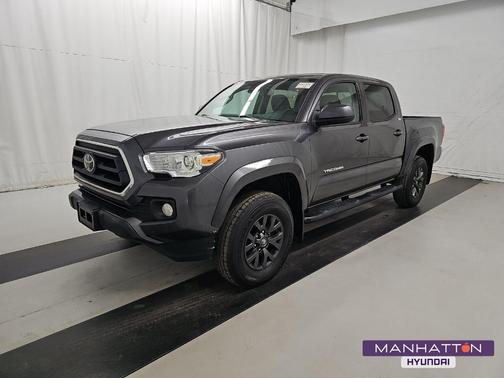 2022 Toyota Tacoma SR5