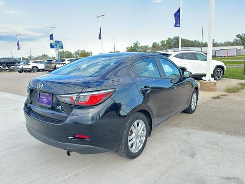 2016 Scion iA Base