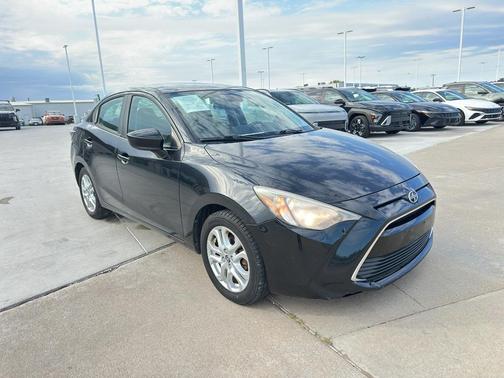 2016 Scion iA Base