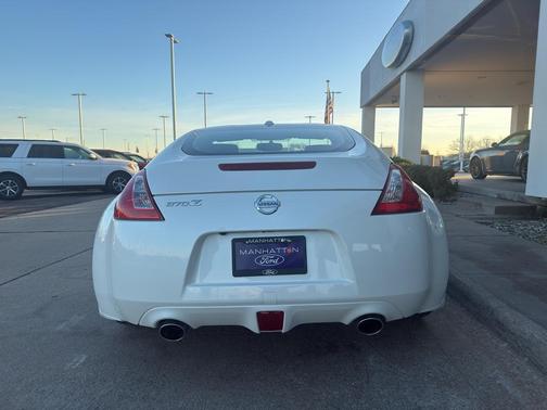 2016 Nissan 370Z Touring