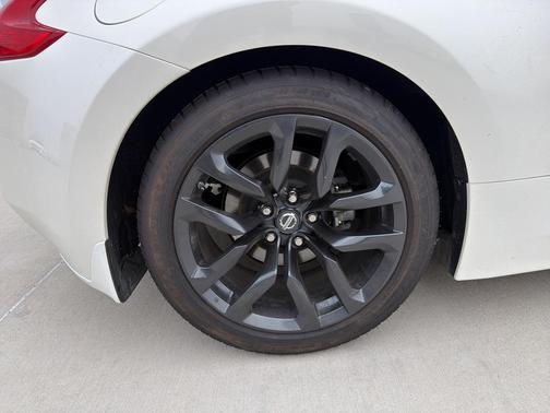 2016 Nissan 370Z Touring