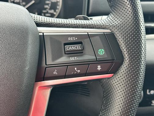 Alloy Silver Metallic 2025 Mitsubishi Outlander SE 2.5 S-AWC