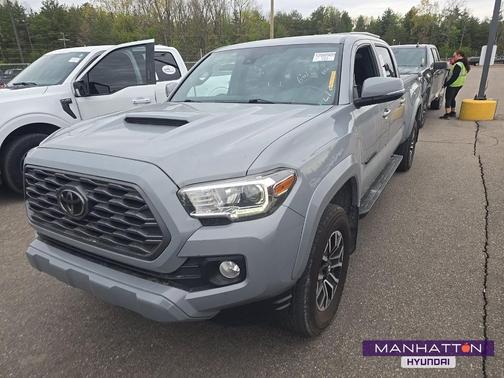 Midnight Black Metallic 2021 Toyota Tacoma TRD Sport