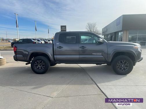 2023 Toyota Tacoma SR5