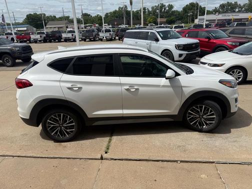 Winter White 2021 Hyundai TUCSON SEL