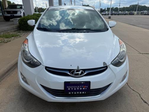 Pearl White 2013 Hyundai ELANTRA GLS