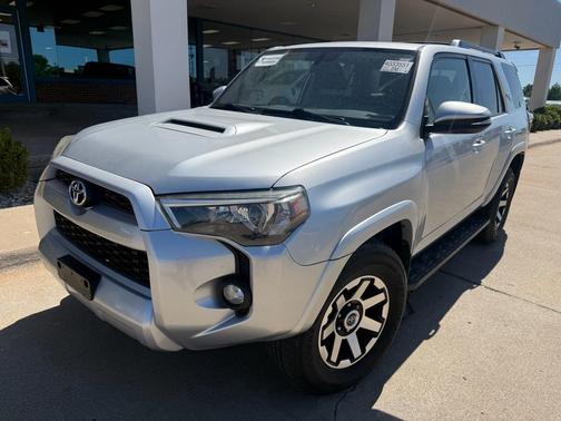 Classic Silver Metallic 2019 Toyota 4Runner TRD Off Road Premium