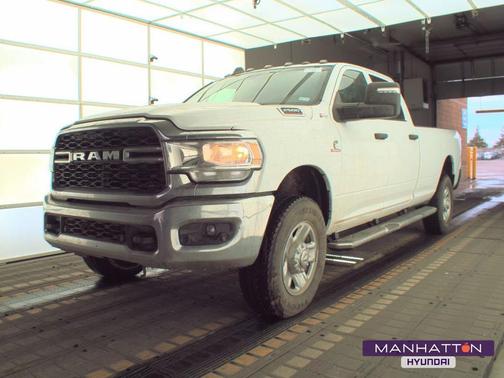 Bright White Clearcoat 2023 RAM 2500 Tradesman Crew Cab 4x4 8' Box