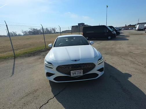 2025 Genesis G70 2.5T RWD