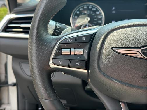 Vatna Gray 2025 Genesis G70 2.5T RWD