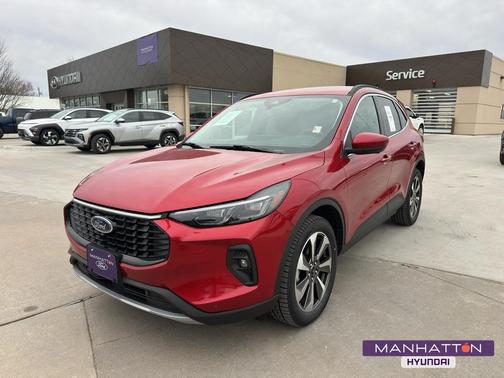 2024 Ford Escape Platinum