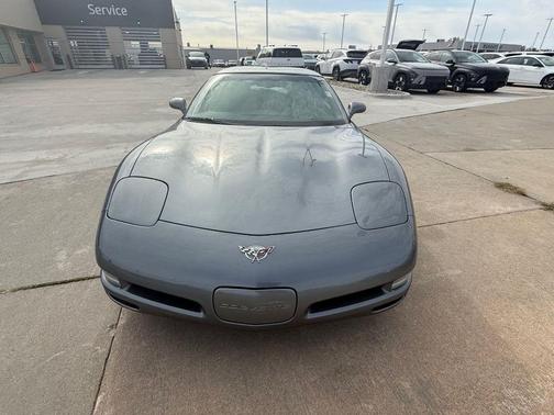 2003 Chevrolet Corvette Base