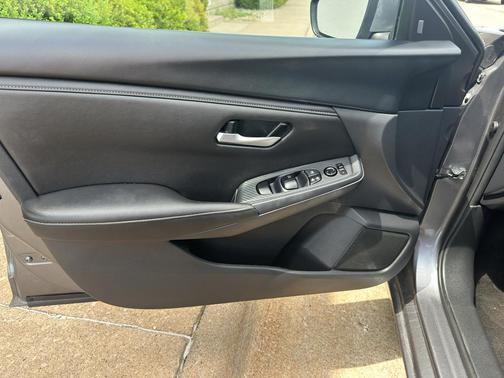 Gun Metallic 2025 Nissan Sentra SV