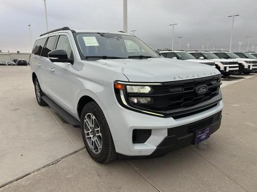 2025 Ford Expedition Max Active 4x4