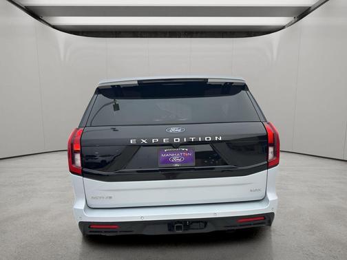 2025 Ford Expedition Max Active 4x4