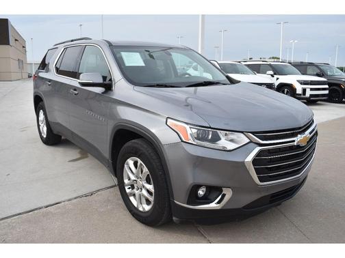 2020 Chevrolet Traverse LT Cloth