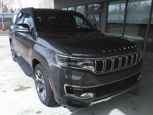 Baltic Gray Metallic Clearcoat 2024 Jeep Wagoneer Series III 4x4
