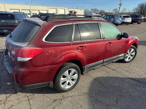 2011 Subaru Outback 3.6 R Limited