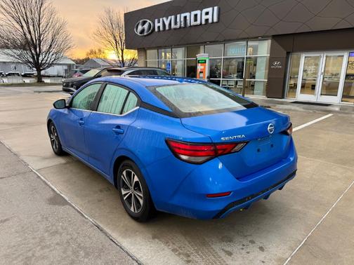 2022 Nissan Sentra SV