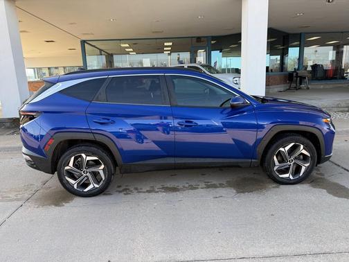 Intense Blue 2022 Hyundai TUCSON SEL