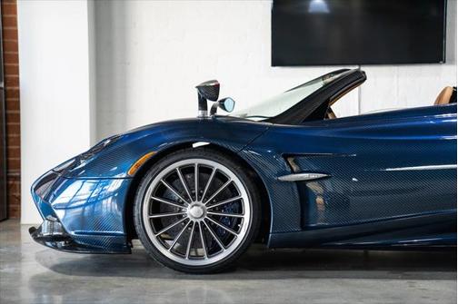 2017 Pagani Huayra Roadster Roadster