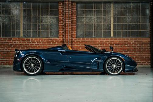 2017 Pagani Huayra Roadster Roadster
