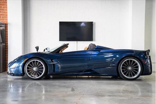 2017 Pagani Huayra Roadster Roadster