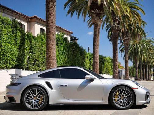 2025 Porsche 911 Turbo S