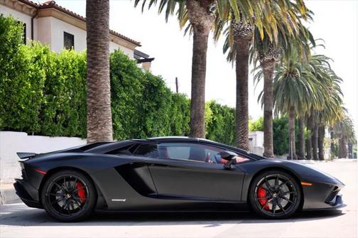 2018 Lamborghini Aventador S
