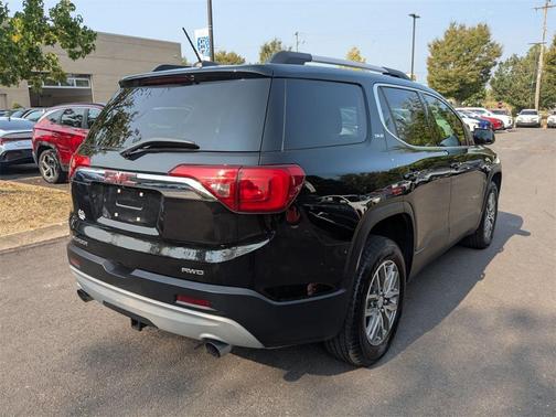 2019 GMC Acadia SLE-2