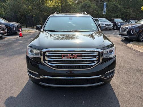 2019 GMC Acadia SLE-2