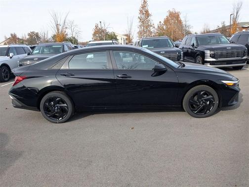 2026 Hyundai ELANTRA Sport