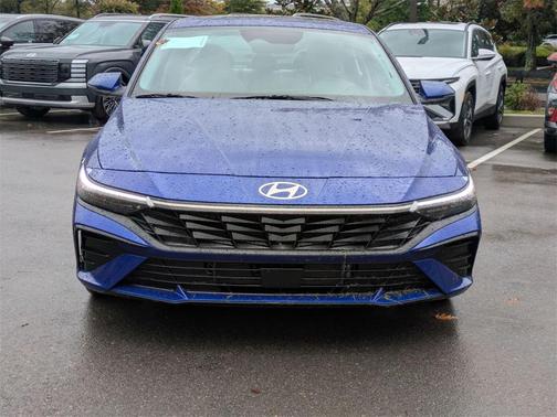 2025 Hyundai ELANTRA HEV Limited