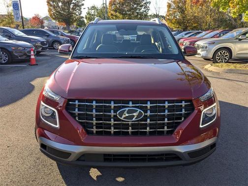 2025 Hyundai VENUE Limited